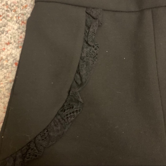 MAJE Inala Ruffle Trim Shorts - Picture 3 of 8